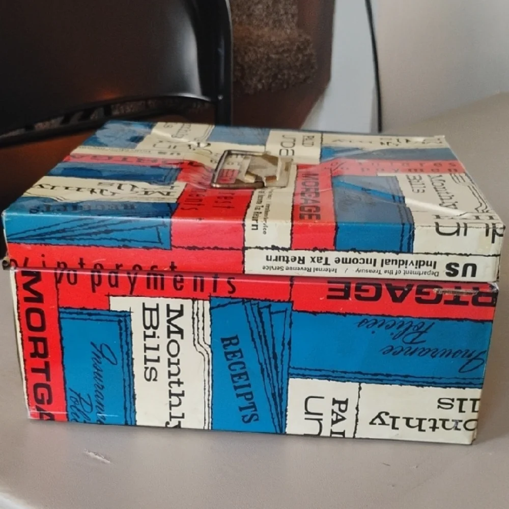 Ballonoff Porta File Vintage Storage Box